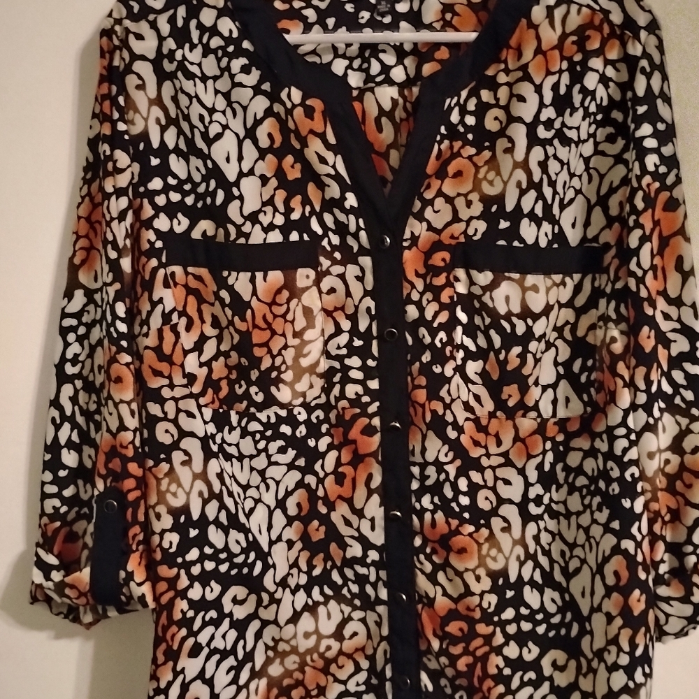 Elementz Black and White Patterned Top